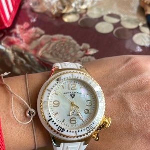 Swiss legend women’s watch in white and gold color